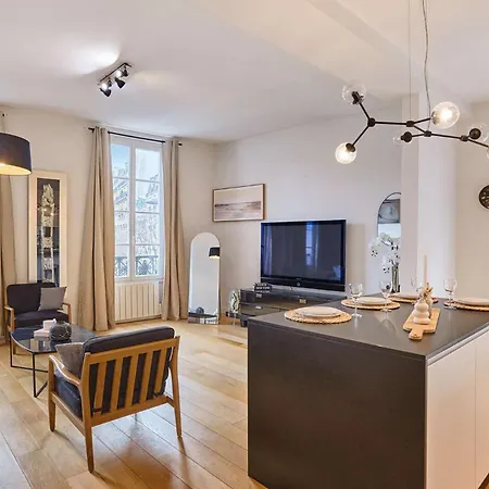 Superb Center Of Le Marais